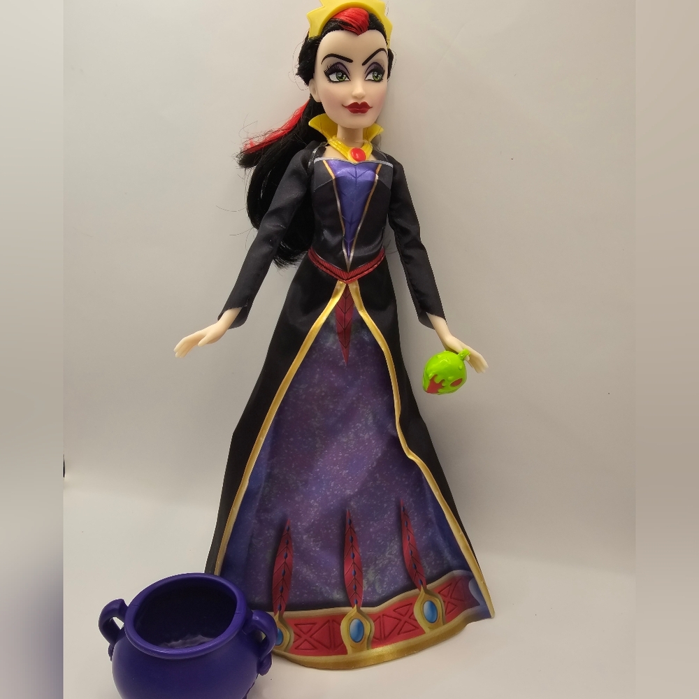 12" Disney Villains Evil Queen Fashion Doll